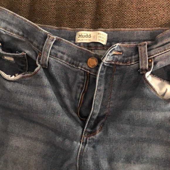 Mudd mid rise, vintage skinny, size 17 - Picture 2 of 3